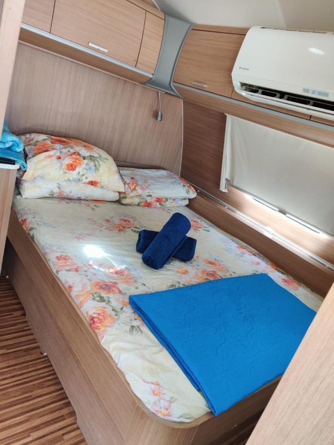 Caravan In The Desert Eilat Exterior photo